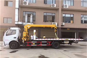 章丘附近汽车轮胎更换